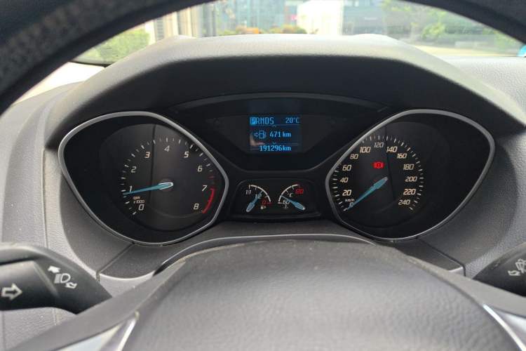 Used Ford Focus 2012 Sedan 1.6L Automatic Fashion Edition Instrument Cluster