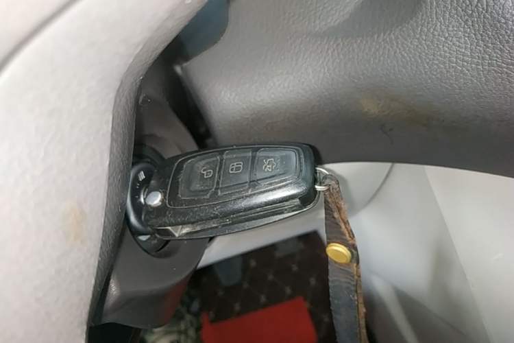 Used Ford Focus 2012 Sedan 1.6L Manual Comfort Model Interior 1