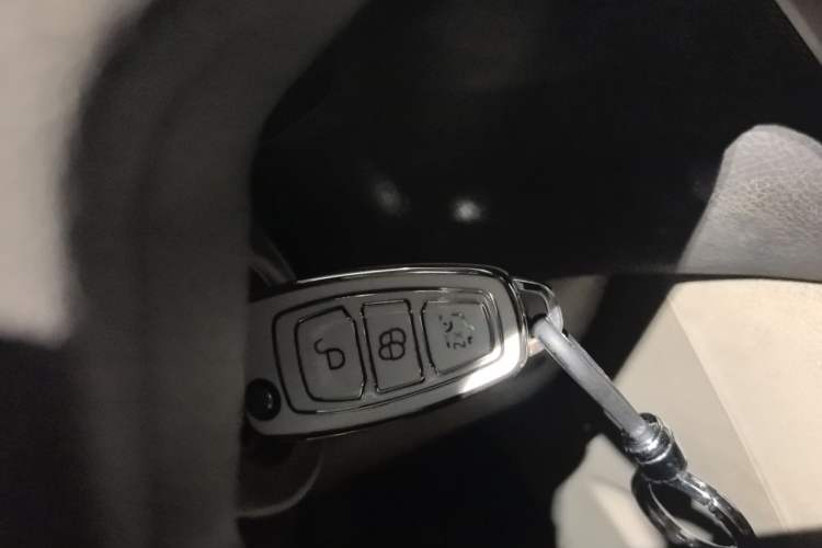 Used Ford Focus 2012 Sedan 1.6L Manual Comfort Model Interior 1