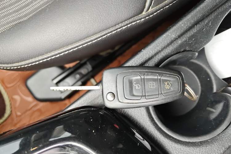 Used Ford Focus 2012 Sedan 1.6L Automatic Fashion Edition Interior 1