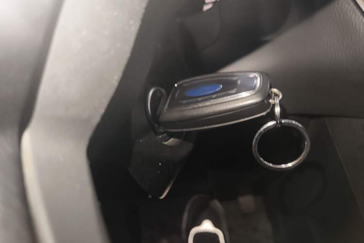 Used Ford Focus 2012 Sedan 1.6L Automatic Fashion Edition Interior 1