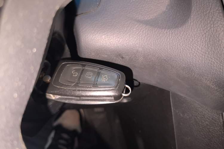 Used Ford Focus 2012 Hatchback 1.6L Automatic Comfort Model Interior 1