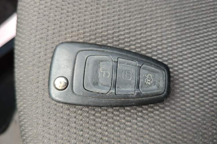 Used Ford Focus 2012 Sedan 1.6L Automatic Comfort Model Interior 1