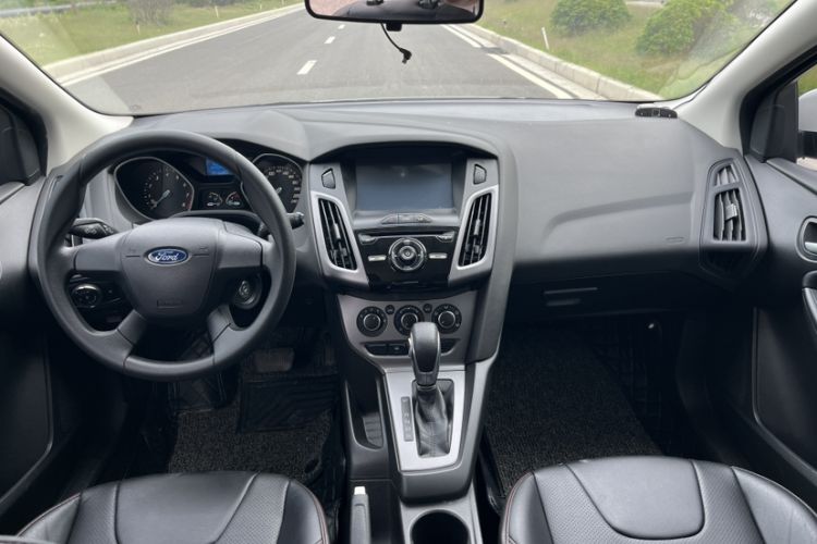 Used Ford Focus 2012 Hatchback 1.6L Automatic Comfort Model Interior 2