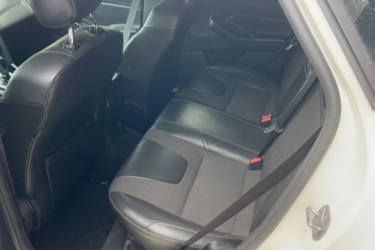 Used Ford Focus 2012 Hatchback 2.0L Automatic Luxury Sport Model Interior 2