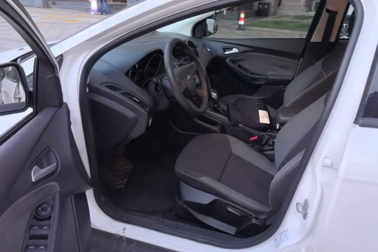 Used Ford Focus 2012 Hatchback 1.6L Automatic Comfort Model Interior 3