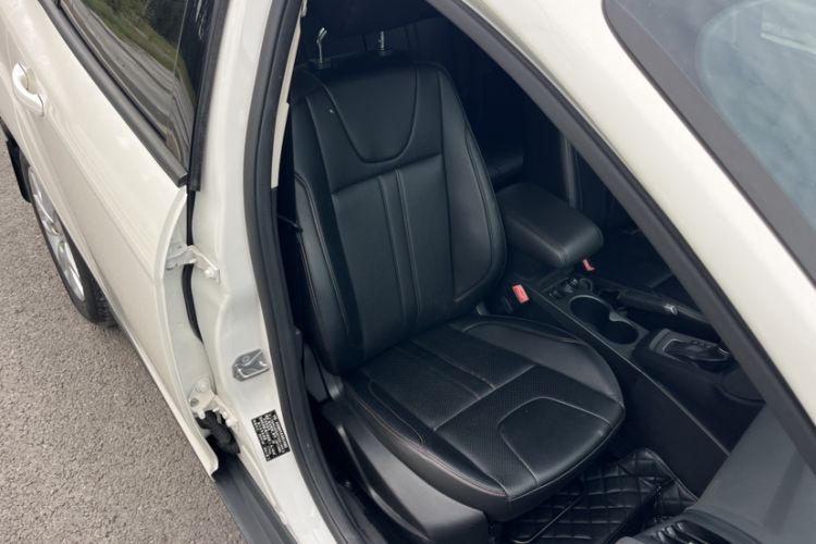 Used Ford Focus 2012 Hatchback 1.6L Automatic Comfort Model Interior 4
