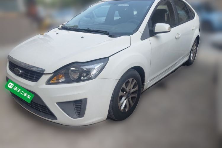 Gebrauchter Ford Focus 2012 Hatchback Classic 1.8L Automatic Fashion Edition Guazi used car, China used car export, Used car for sale, Used cars, Cheapest cars for sale