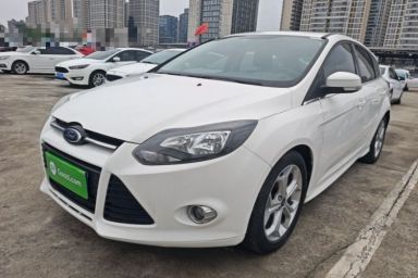 Used Ford Focus 2012 Hatchback 2.0L Automatic Luxury Sport Model