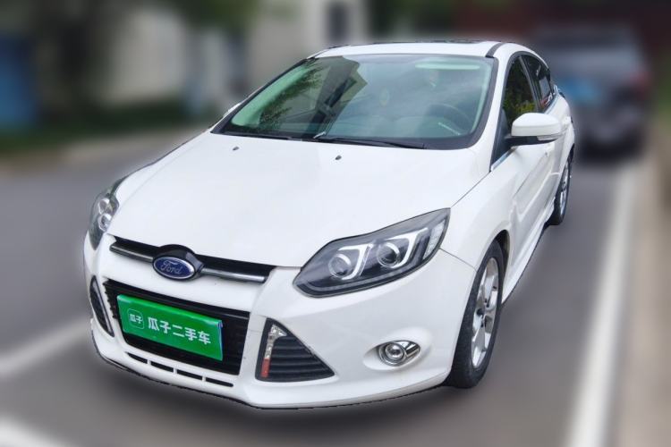 Used Ford Focus 2012 Hatchback 2.0L Automatic Luxury Sport Model Guazi used car, China used car export, Used car for sale, Used  cars, Cheapest cars for sale