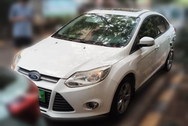 Used Ford Focus 2012 Sedan 1.6L Automatic Fashion Edition