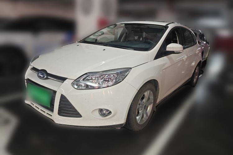 Used Ford Focus 2012 Hatchback 1.6L Automatic Fashion Edition Guazi used car, China used car export, Used car for sale, Used cars, Cheapest cars for sale