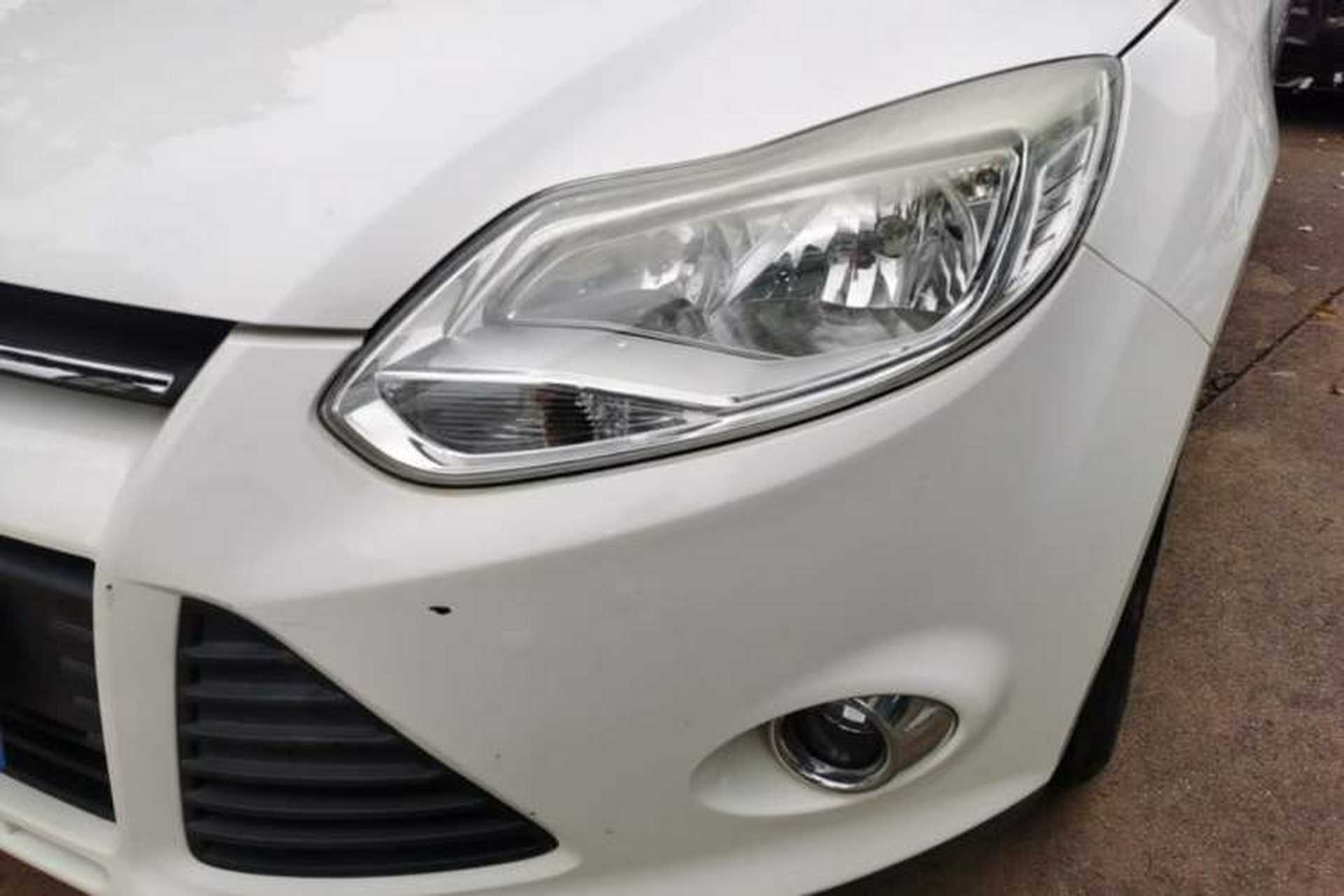 Used Ford Focus 2012 Sedan 1.6L Manual Fashion Edition Left Front Headlight