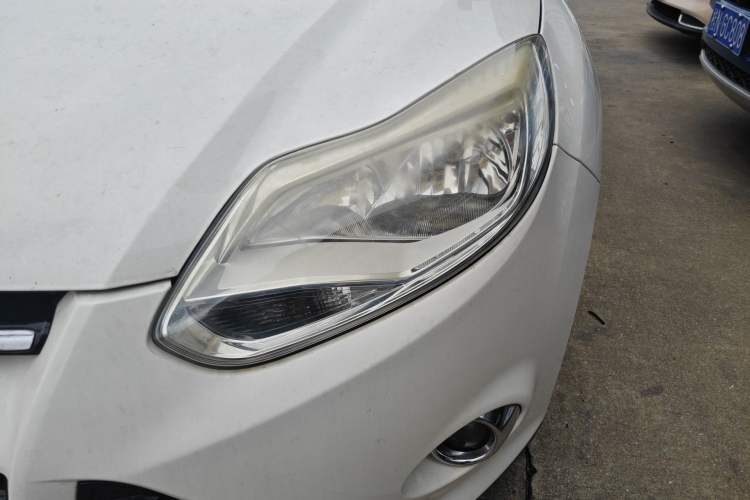 Used Ford Focus 2012 Sedan 2.0L Automatic Flagship Model Left Front Headlight