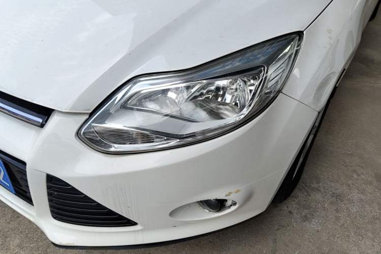 Used Ford Focus 2012 Sedan 2.0L Automatic Flagship Model Left Front Headlight