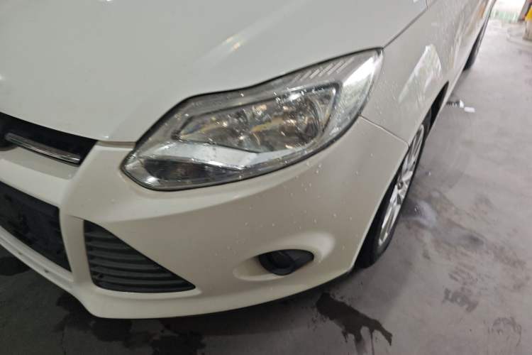 Used Ford Focus 2012 Hatchback 1.6L Automatic Comfort Model Left Front Headlight