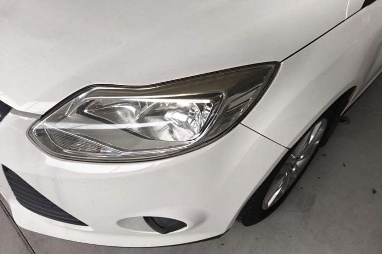 Used Ford Focus 2012 Hatchback 1.6L Automatic Comfort Model Left Front Headlight