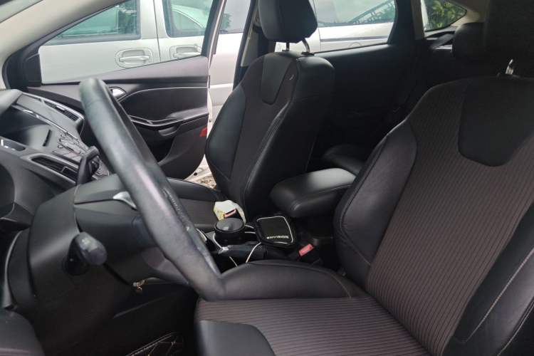 Used Ford Focus 2012 Hatchback 1.6L Automatic Comfort Model Left Front Seat