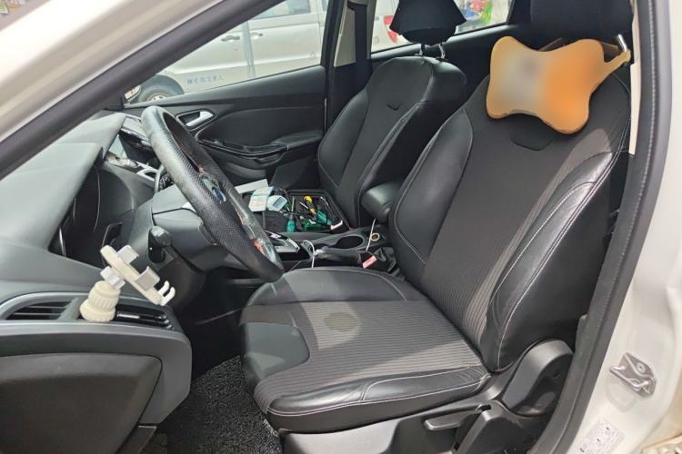 Used Ford Focus 2012 Hatchback 1.6L Automatic Fashion Edition Left Front Seat