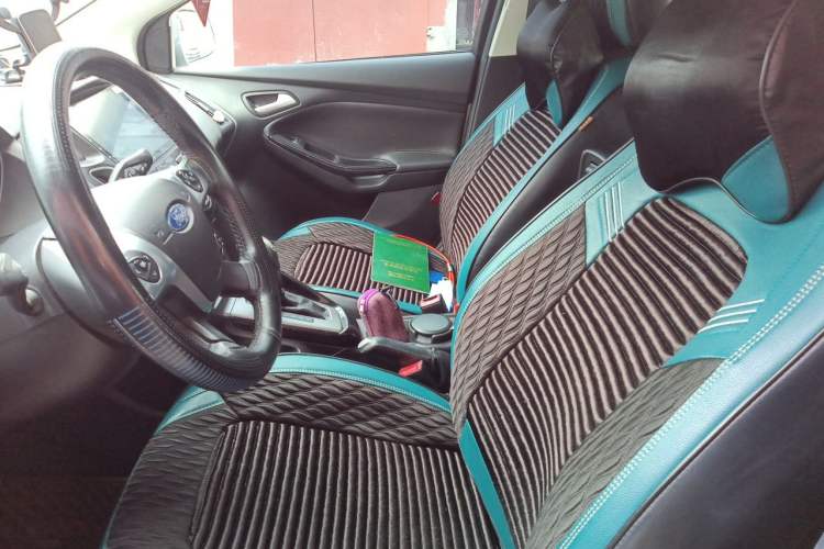 Used Ford Focus 2012 Sedan 1.6L Automatic Fashion Edition Left Front Seat