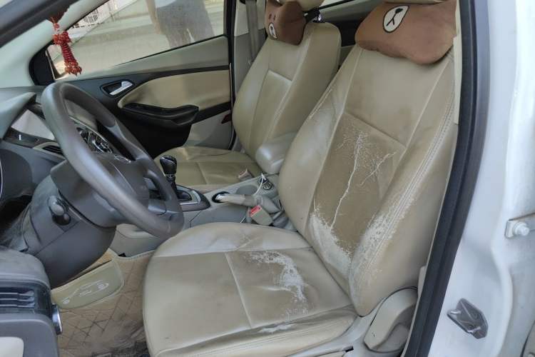 Used Ford Focus 2012 Sedan 1.6L Manual Comfort Model Left Front Seat