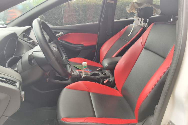 Used Ford Focus 2012 Hatchback 1.6L Automatic Comfort Model Left Front Seat