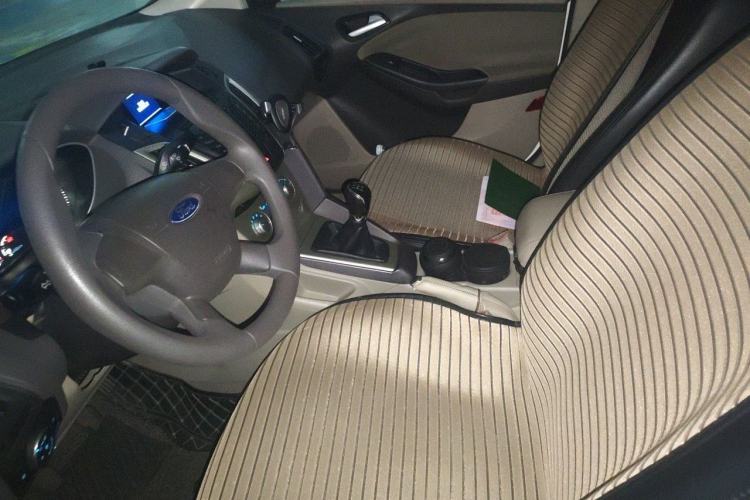 Used Ford Focus 2012 Sedan 1.6L Manual Comfort Model Left Front Seat