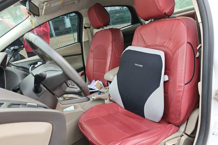 Used Ford Focus 2012 Sedan 1.6L Automatic Comfort Model Left Front Seat