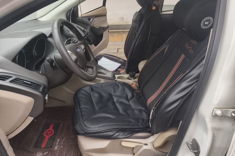 Used Ford Focus 2012 Sedan 1.6L Automatic Comfort Model Left Front Seat