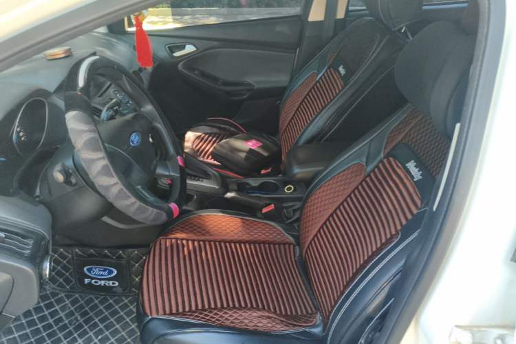 Used Ford Focus 2012 Hatchback 1.6L Automatic Comfort Model Left Front Seat