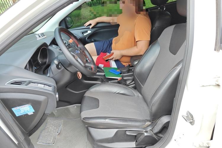 Used Ford Focus 2012 Hatchback 1.6L Automatic Fashion Edition Left Front Seat