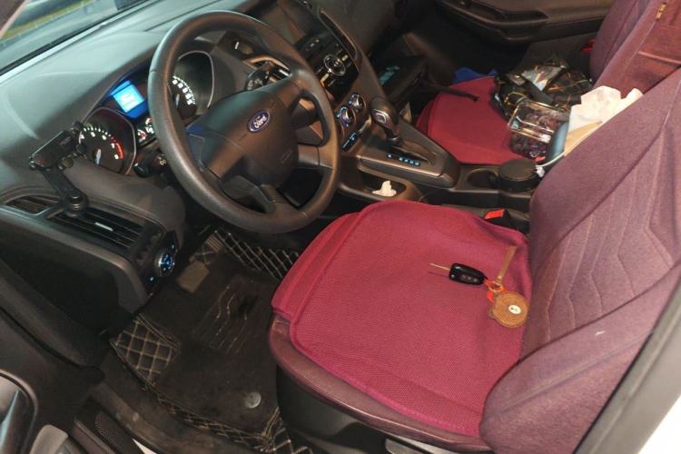 Used Ford Focus 2012 Hatchback 1.6L Automatic Fashion Edition Left Front Seat