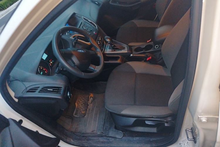 Used Ford Focus 2012 Hatchback 1.6L Automatic Comfort Model Left Front Seat
