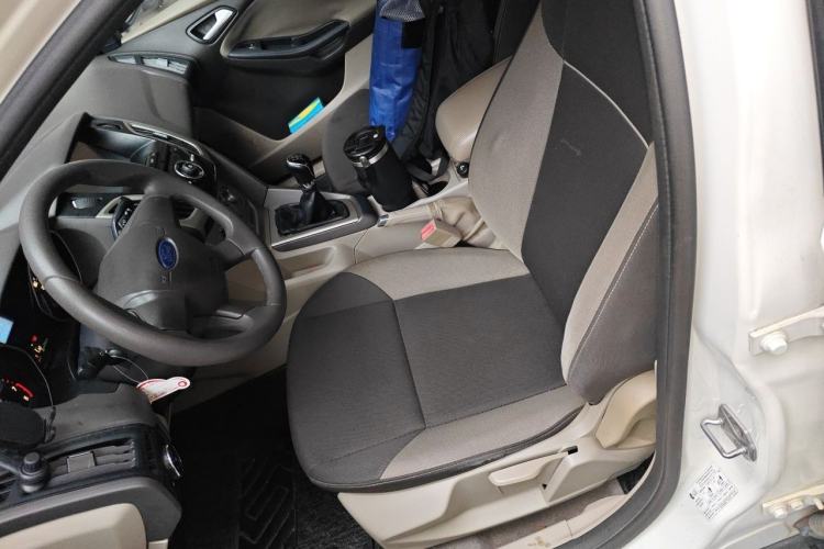Used Ford Focus 2012 Sedan 1.6L Manual Comfort Model Left Front Seat