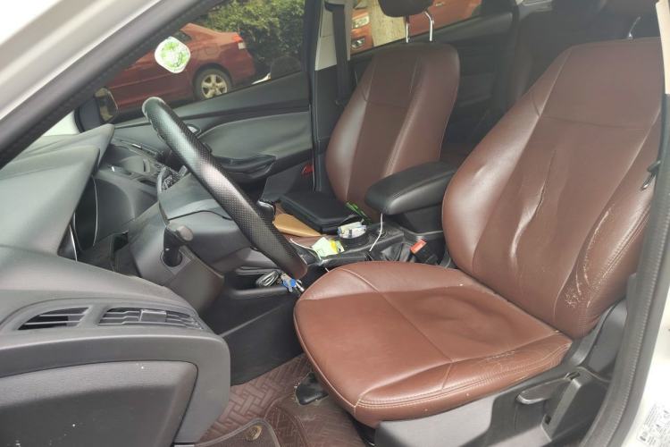 Used Ford Focus 2012 Hatchback 1.6L Manual Comfort Model Left Front Seat