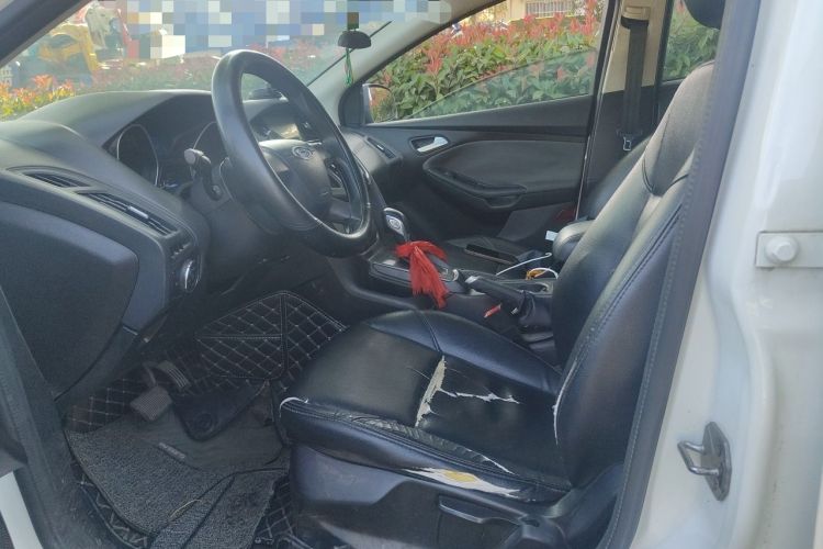 Used Ford Focus 2012 Hatchback 1.6L Automatic Comfort Model Left Front Seat