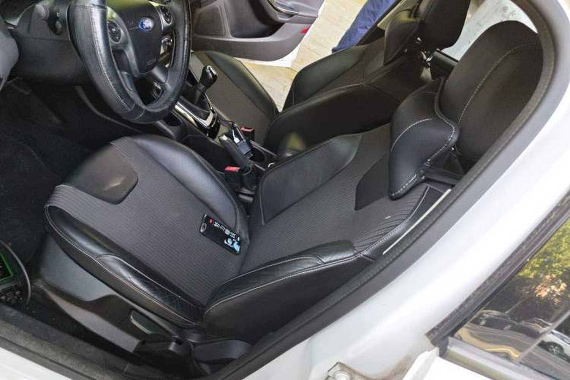Used Ford Focus 2012 Hatchback 1.6L Manual Fashion Edition Left Front Seat
