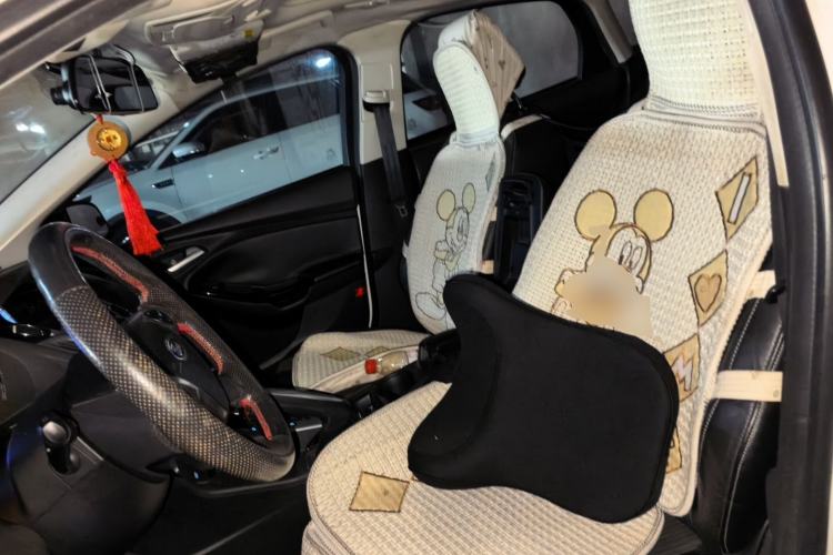 Used Ford Focus 2012 Hatchback 2.0L Automatic Luxury Sport Model Left Front Seat