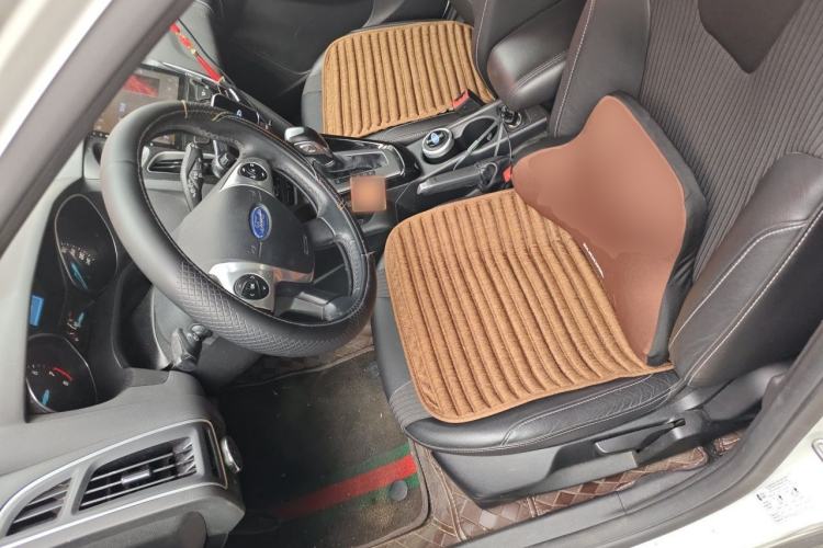 Used Ford Focus 2012 Hatchback 1.6L Automatic Fashion Edition Left Front Seat