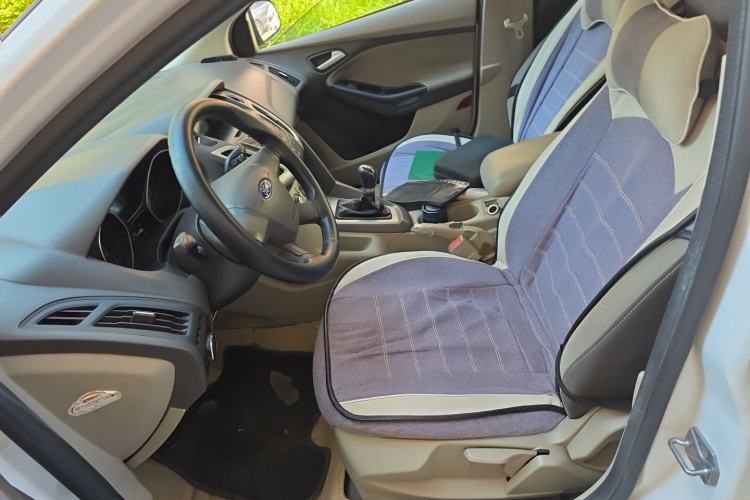 Used Ford Focus 2012 Sedan 1.6L Manual Comfort Model Left Front Seat
