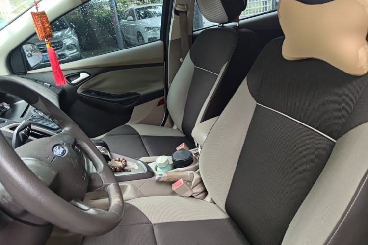 Used Ford Focus 2012 Sedan 1.6L Automatic Comfort Model Left Front Seat