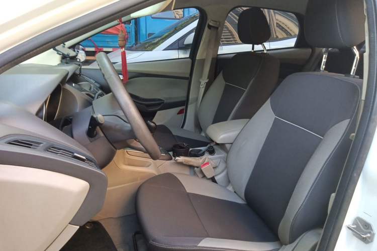 Used Ford Focus 2012 Sedan 1.6L Manual Comfort Model Left Front Seat