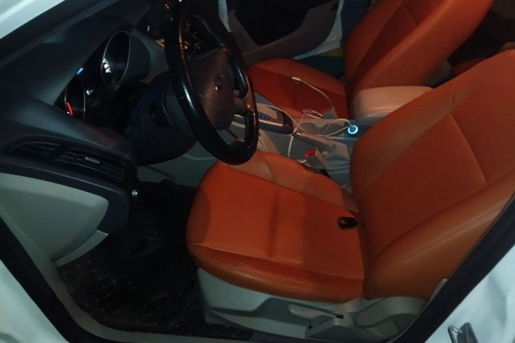 Used Ford Focus 2012 Sedan 1.6L Automatic Comfort Model Left Front Seat