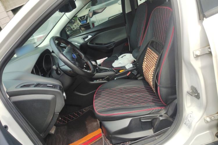 Used Ford Focus 2012 Hatchback 1.6L Automatic Comfort Model Left Front Seat