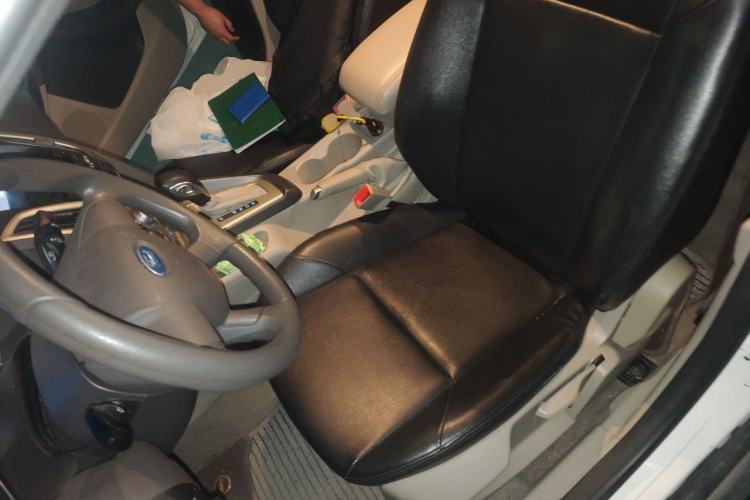 Used Ford Focus 2012 Sedan 1.6L Automatic Comfort Model Left Front Seat