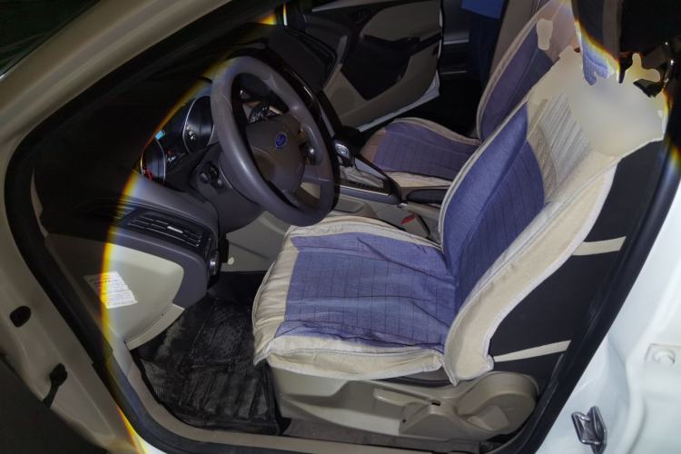 Used Ford Focus 2012 Sedan 1.6L Automatic Comfort Model Left Front Seat