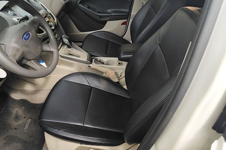 Used Ford Focus 2012 Sedan 1.6L Automatic Comfort Model Left Front Seat