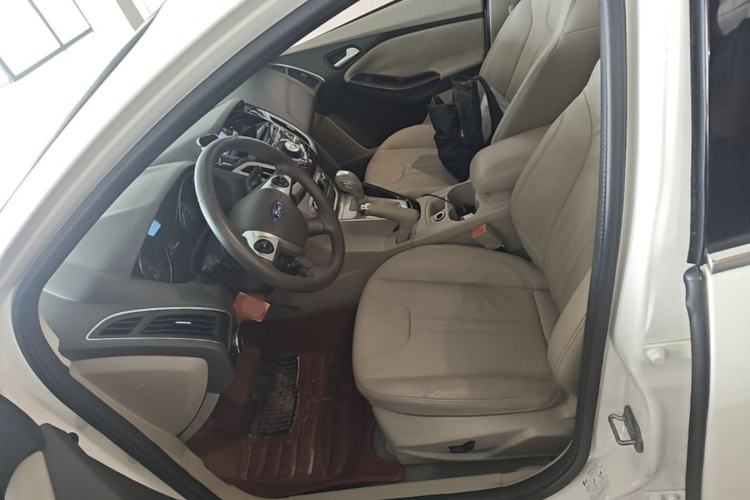 Used Ford Focus 2012 Sedan 1.6L Automatic Prestige Model Left Front Seat