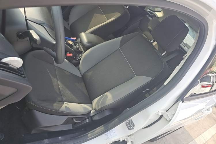 Used Ford Focus 2012 Hatchback 1.6L Automatic Comfort Model Left Front Seat