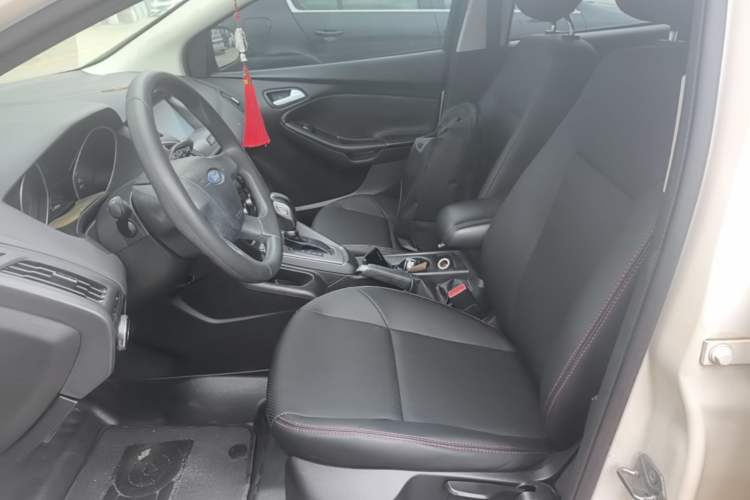 Used Ford Focus 2012 Hatchback 1.6L Automatic Comfort Model Left Front Seat